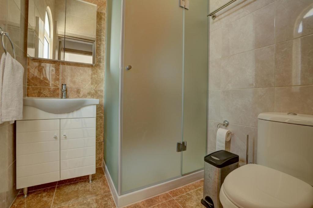 Villa Mario - 2Min Walk From Kapparis Beach Paralímni Kültér fotó