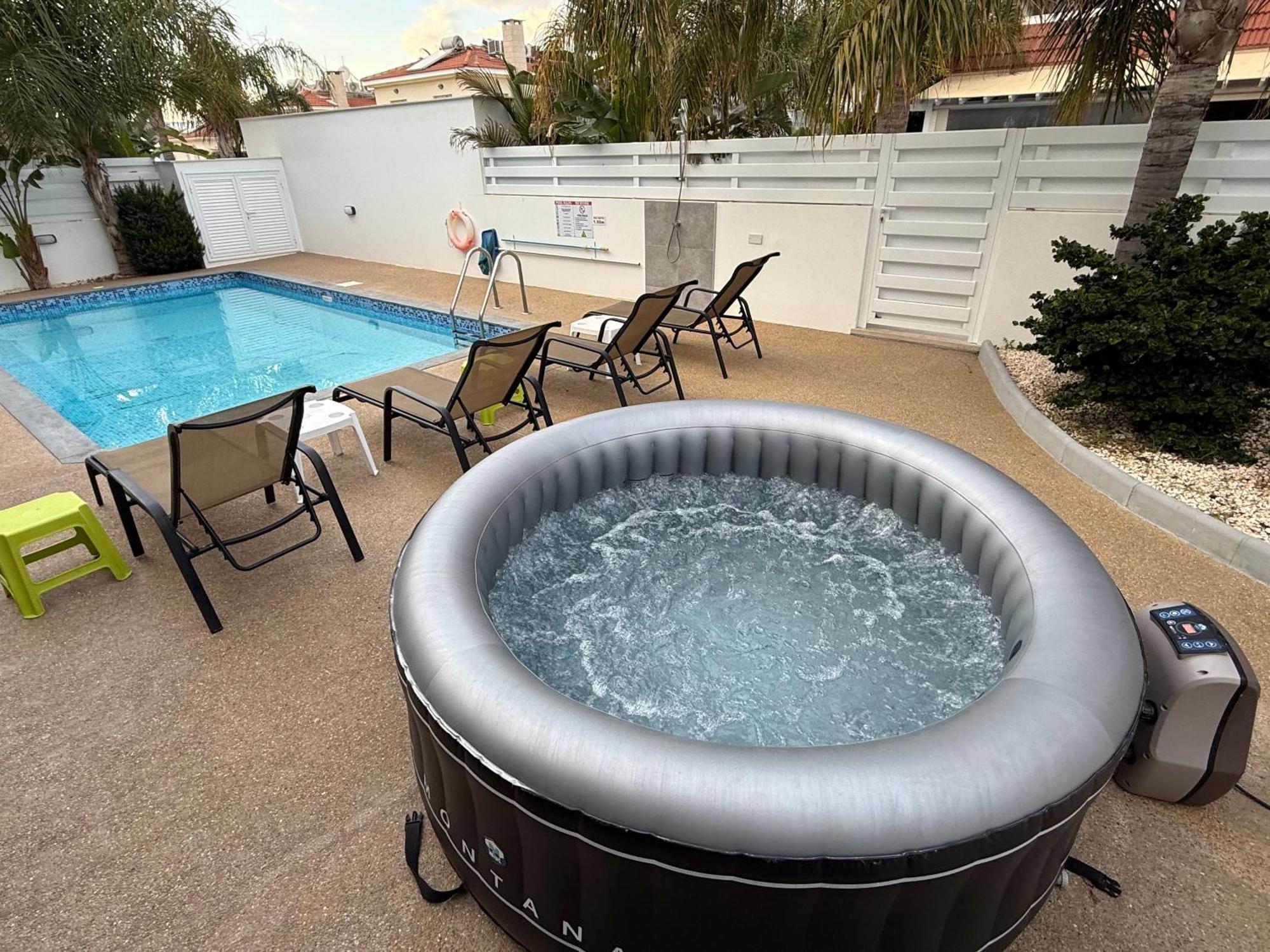 Villa Mario - 2Min Walk From Kapparis Beach Paralímni Kültér fotó