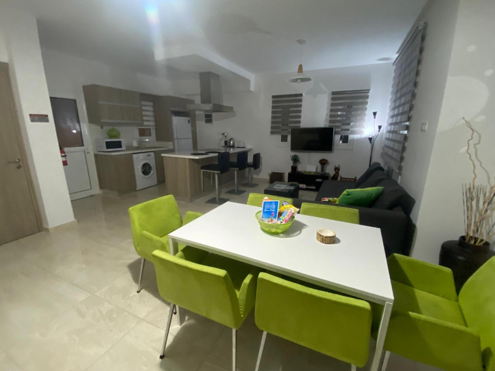 Villa Mario - 2Min Walk From Kapparis Beach Paralímni Kültér fotó
